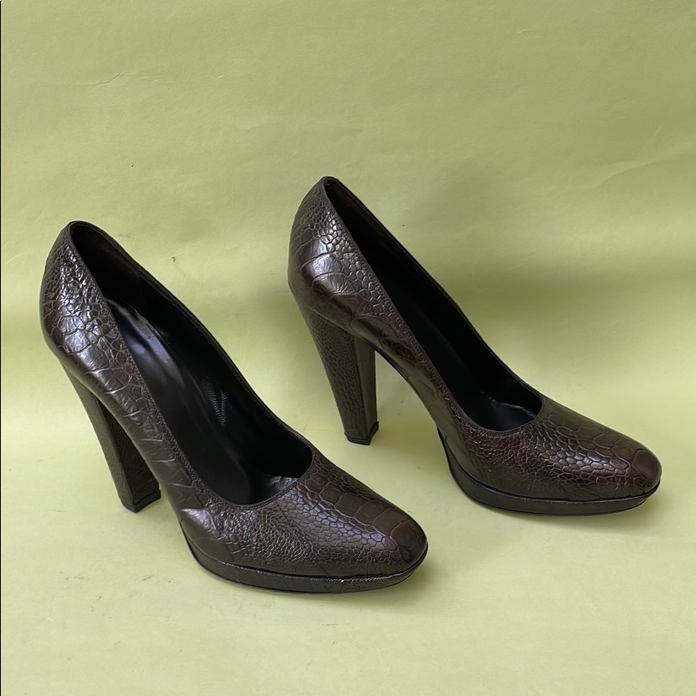 New Gucci Dark Brown Alligator/Leather Heels Elegant Design - Picture 8 of 13